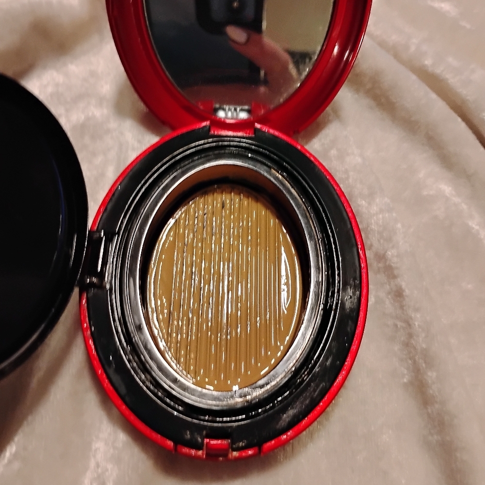 TIRTIR Red Compact Case - Picture 6 of 7